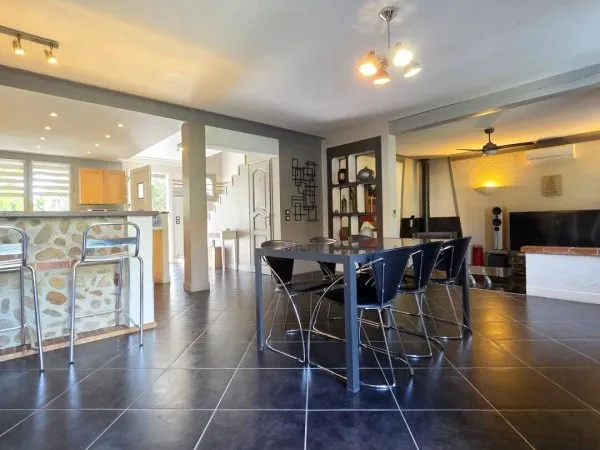 Maison 5 pièces 135 m²