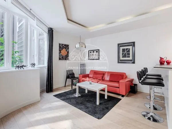 Appartement coup de coeur à Paris 1er !