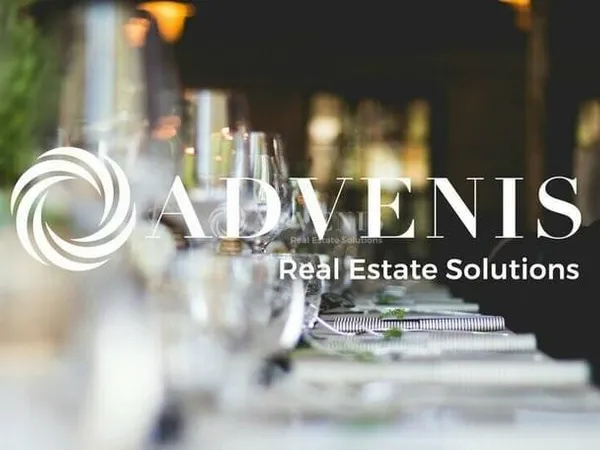 Local commercial 300 m²