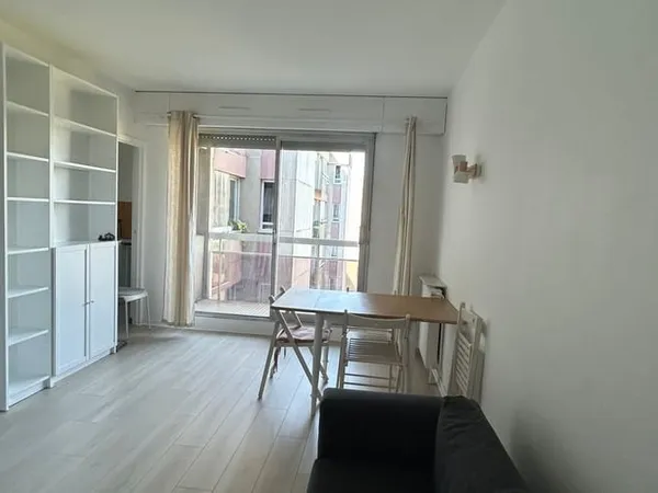 Studio 1 pièce 35 m²