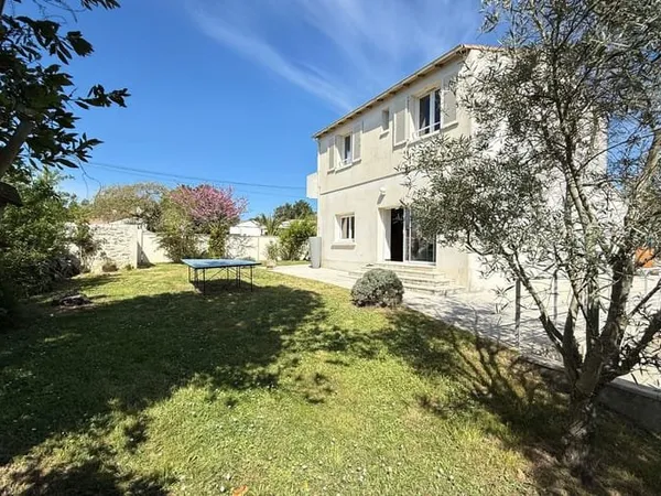 Maison 6 pièces 139 m²