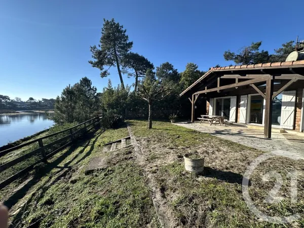 Maison 3 pièces 94 m²