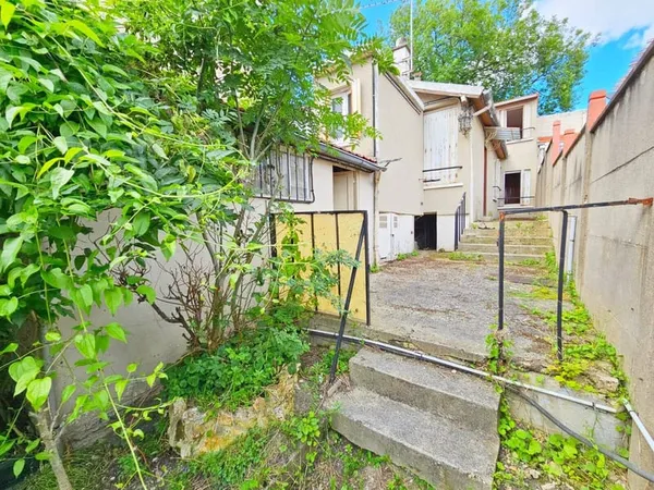 Maison 2 pièces 52 m²