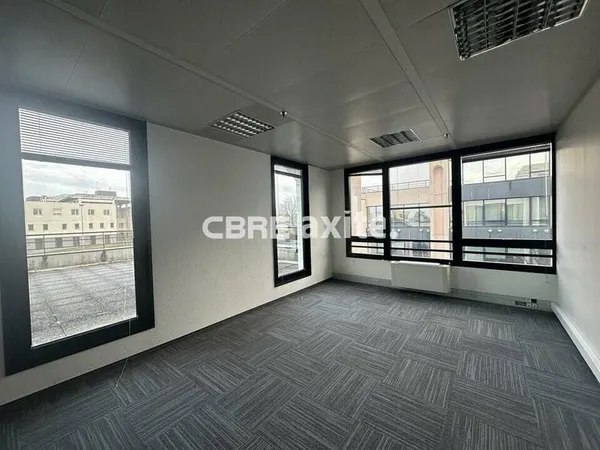 Bureaux 346 m²