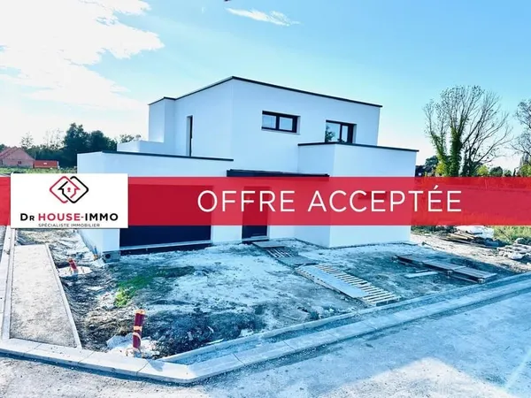 EXCLUSIVITE ! Maison Individuelle en SEMI PLAIN PIED de TYPE Cubique 2024 !