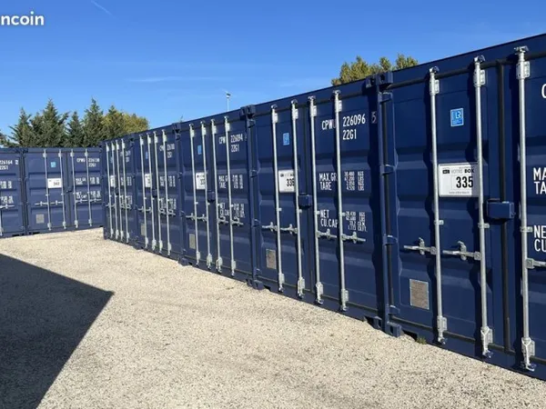 Box de stockage et parking