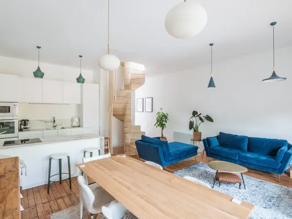 Loue maison meublée