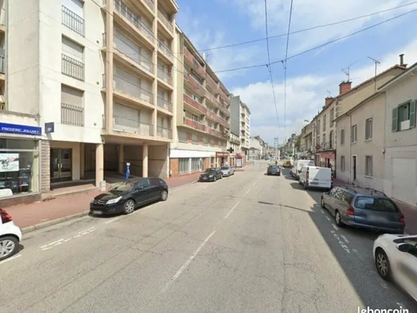 Local commercial 257 m²