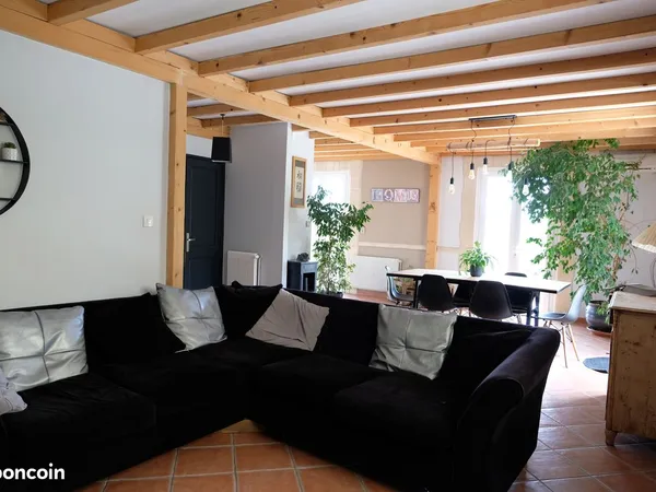 Maison 7 pièces 145 m2