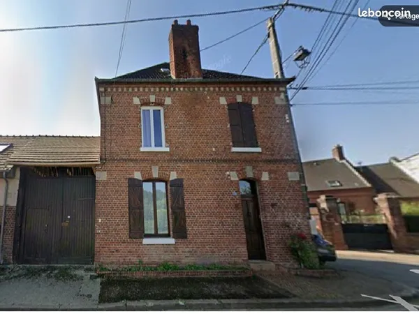 Grande maison 6 pieces + jardin clos + porche