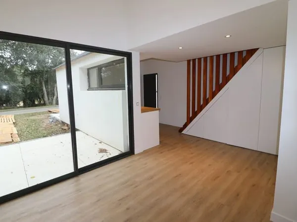 Maison Meschers proche plage.