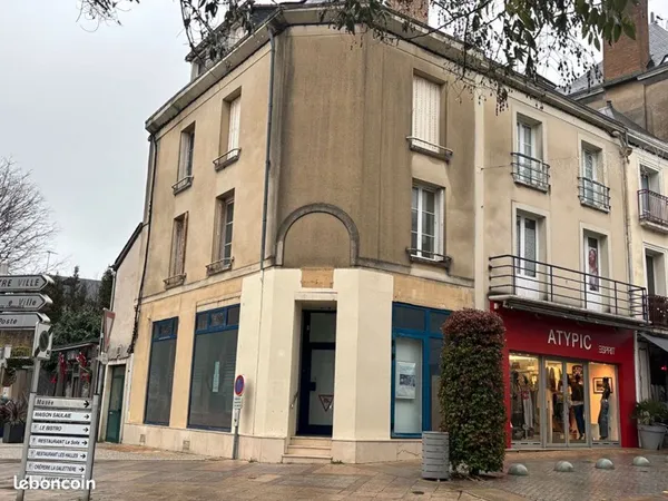 Immeuble 8 pièces 105 m²