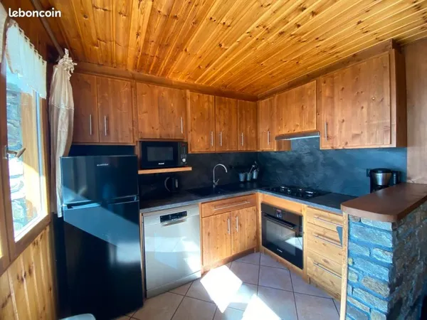 APPARTEMENT DUPLEX avec Piscine intérieure chauffée, au pieds des pistes