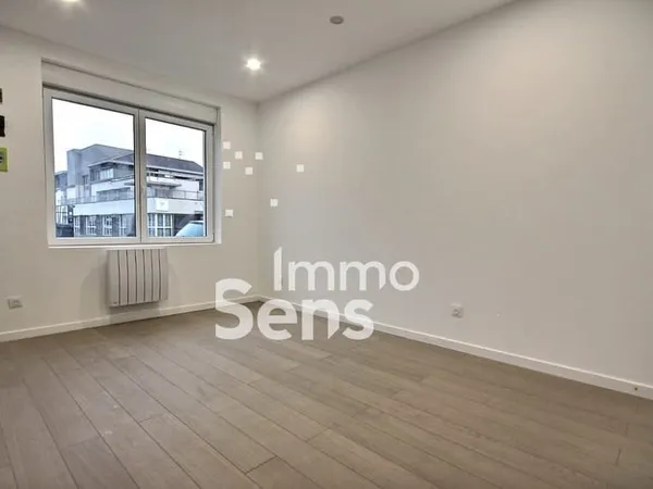 MAISON RENOVEE - IDEALE COLOCATION - PROCHE CHU DE LILLE