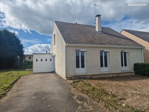 Maison Location Gueugnon 5p 112m² 700€