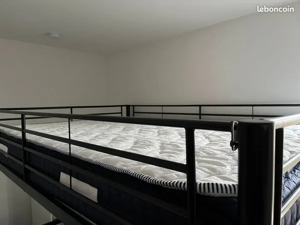 Studio 2 meublé 14 m² - Hyper centre Saint-Quentin - 1er étage - très bien équipé