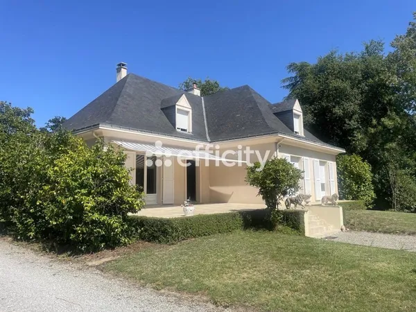 Maison Vente Les Sorinières 7p 180m² 525000€