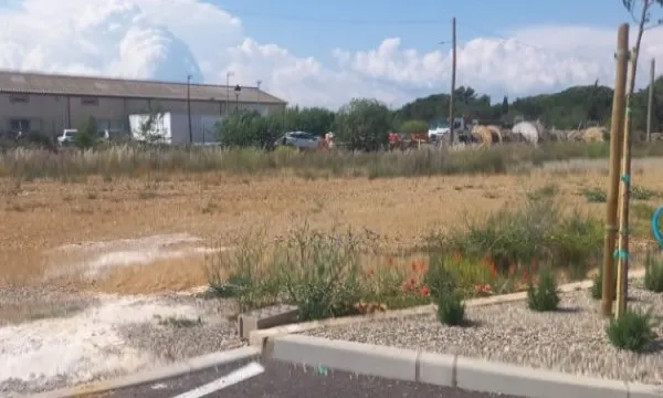 Terrain 500 m²