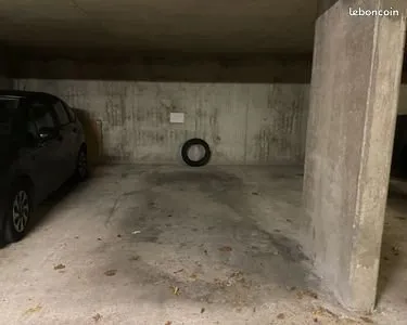 Parking en sous sol a clamart