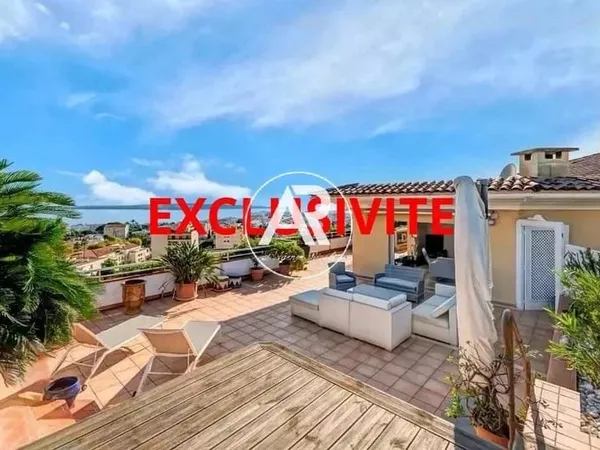 VILLA SUR LE TOIT