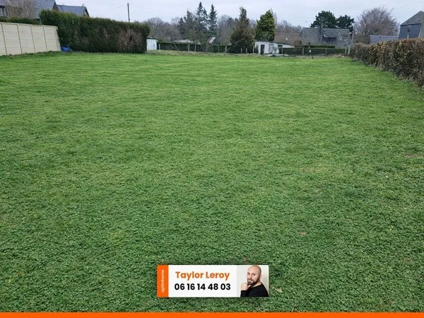 Terrain constructible ~900 m² - Aux portes de Luneray - Commerces à pied