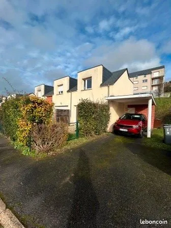 Maison T2 en duplex, (50m²) avec jardin et place de parking
