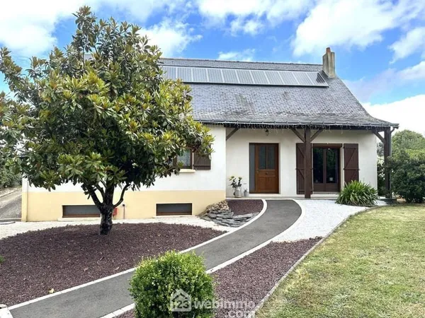Maison - 207m² - Mazé-Milon