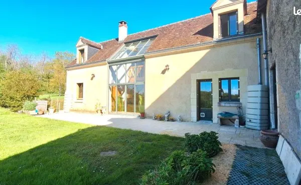 Maison 8 pièces 260 m²