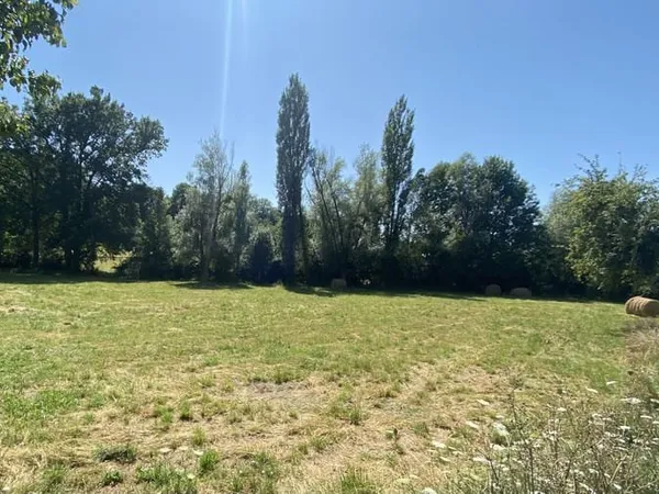 Terrain constructible