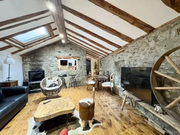 Maison 7 pièces 170 m²