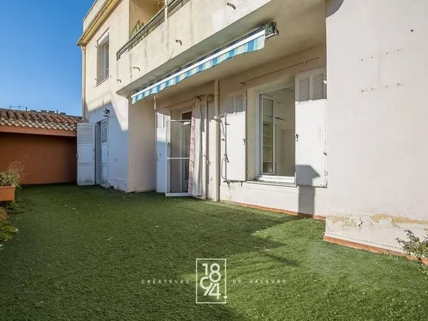 Appartement 5 pièces 144 m²