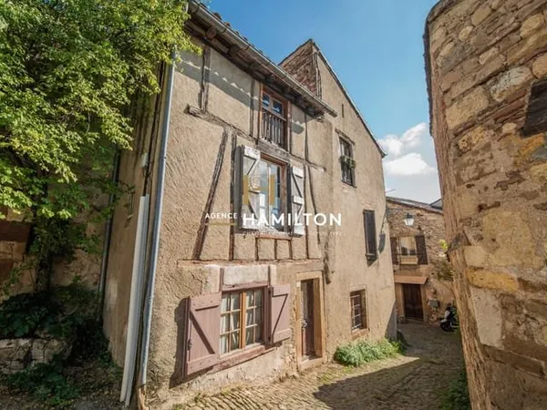 Maison Avec Jardin Près De La Porte De L'horloge