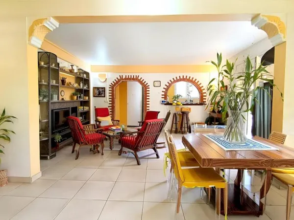 CARBET Villa T4 + T3 avec vue mer et piscine