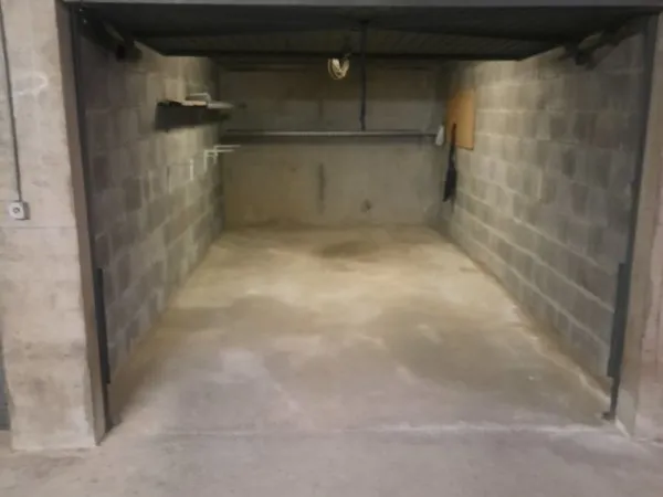 Stationnement Location Annecy   105€