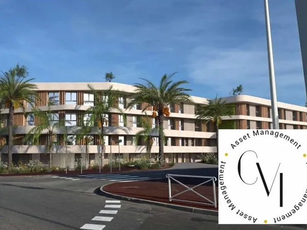 Murs libres commerce d'angle - ANTIBES