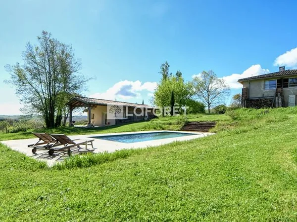 PROPRIETE COMPOSEE DE DEUX HABITATIONS A VENDRE A 10 MINUTES DE RABASTENS