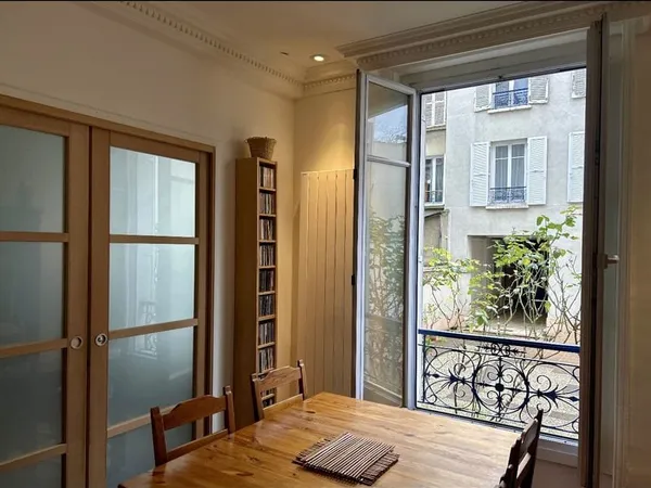 CHARENTON CENTRE VILLE: Appartement 3 pièces 48 m2 Calme