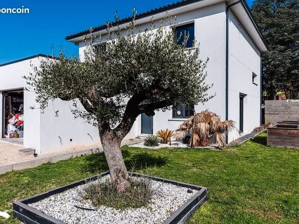 Maison 5 pièces 140 m²
