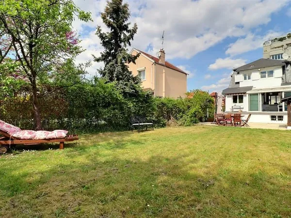 Maison Colombes 7 pièce(s) 123 m2