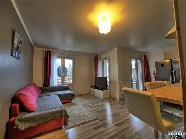 Appartement 3 pièces à Moissy-Cramayel - Centre-ville