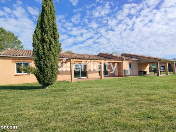 Villa 5 pièces 137 m²