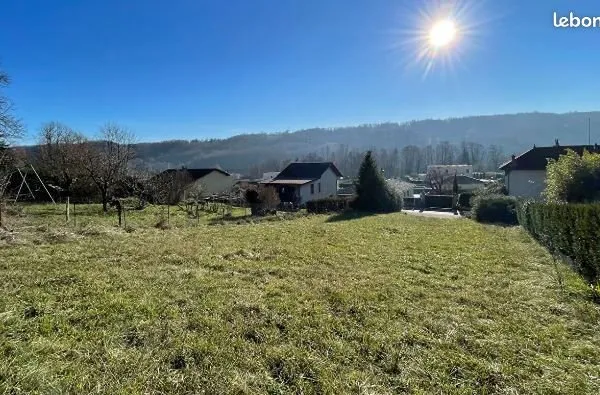 Terrain à bâtir