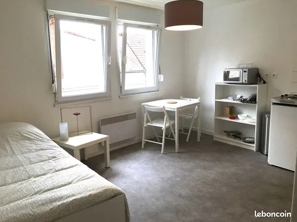 Studio à proximité de l'université et de l'IUT