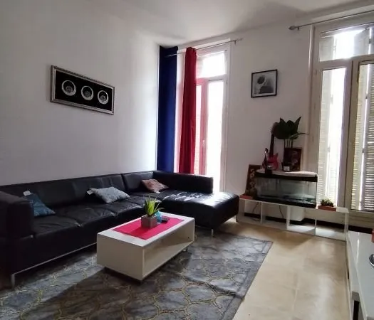 Lot de 2 appartements loués - Revenus 1 150 /mois - Idéal investisseur