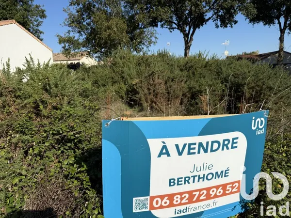 Terrain 477 m²