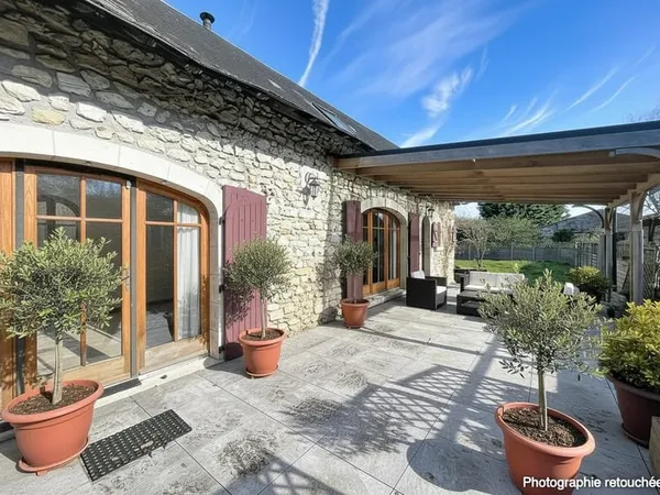 Maison ancienne rénovée avec terrain de 2 530 m² - Vallée de la Cisse - 10 minutes de Blois
