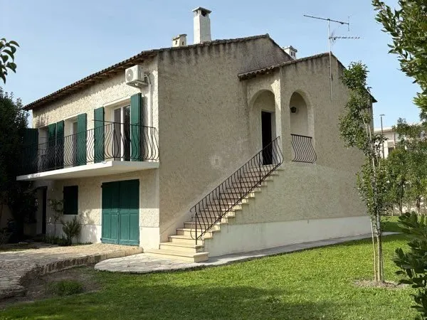 Maison individuelle non mitoyenne