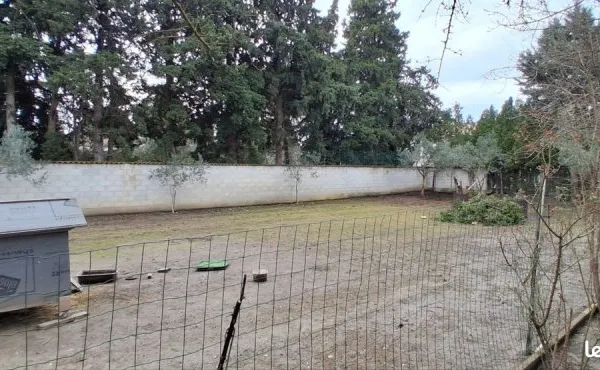 Terrain 550 m²