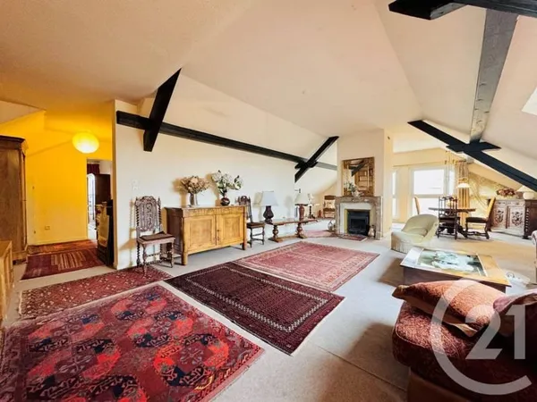 Appartement 4 pièces 107 m²