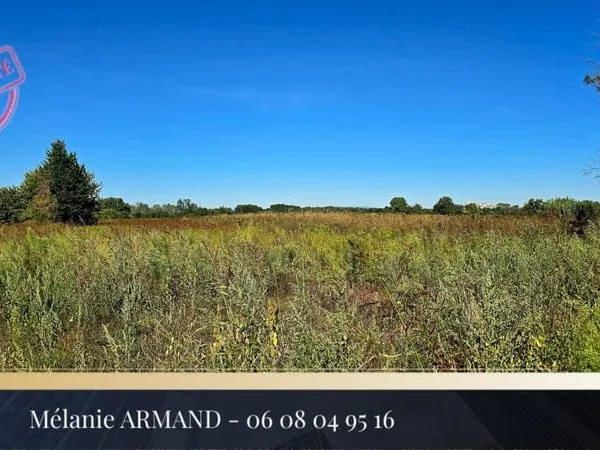 MOUSSAC - Terrain agricole de 1 140 m²